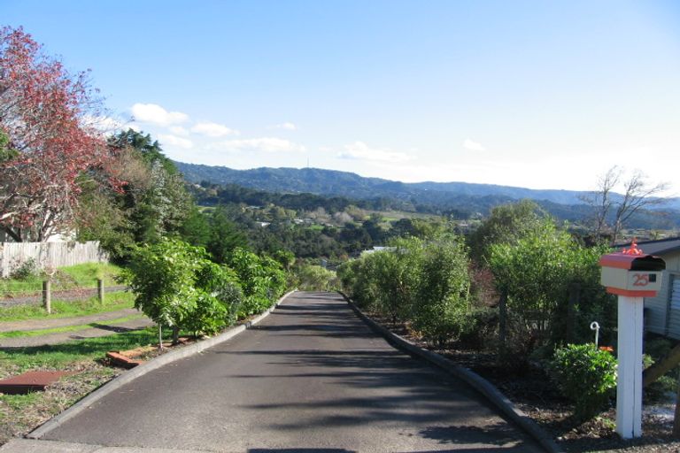 Photo of property in 25b Phillip Avenue, Glen Eden, Auckland, 0602