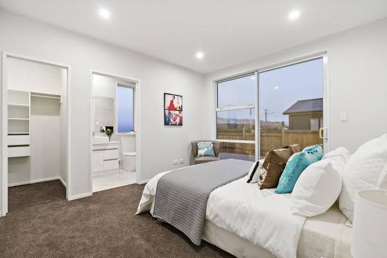 Photo of property in 61 Sapwood Crescent, Takanini, 2110