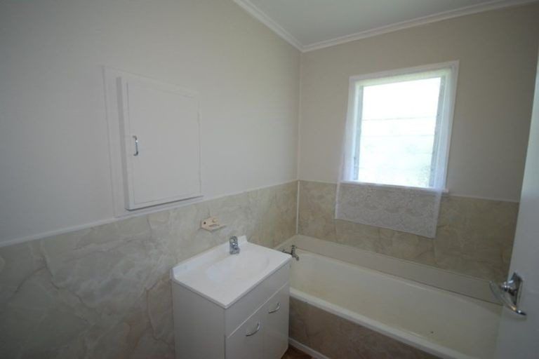 Photo of property in 191 Bairds Road, Otara, Auckland, 2023