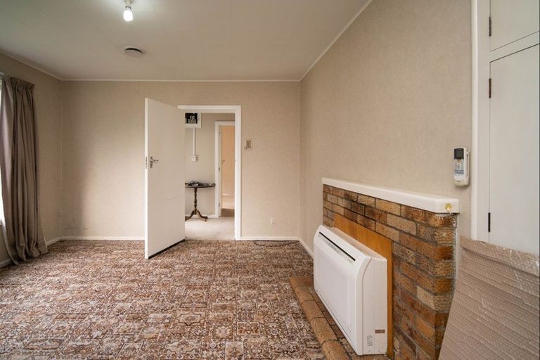 Photo of property in 100b Brynley Street, Hornby, Christchurch, 8042