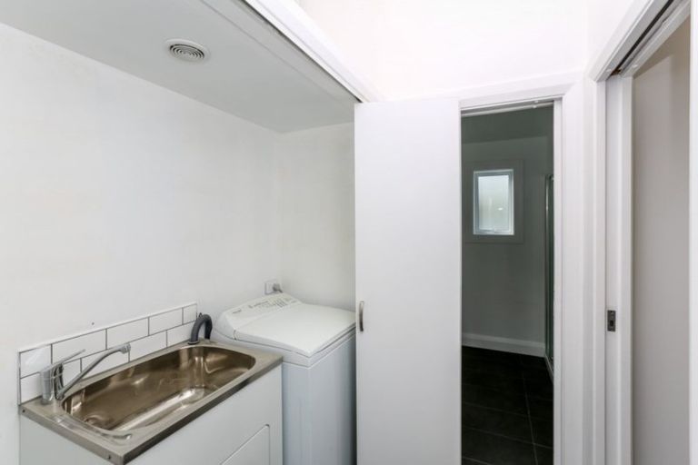 Photo of property in 157 Saint Aubyn Street, New Plymouth, 4310