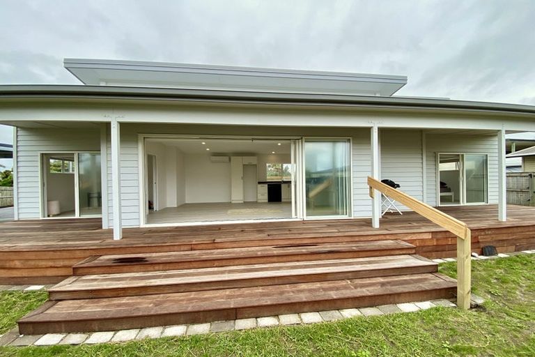 Photo of property in 11 Costello Crescent, Pukehina, Te Puke, 3189