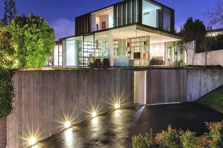 Photo of property in 137 Shore Road, Remuera, Auckland, 1050