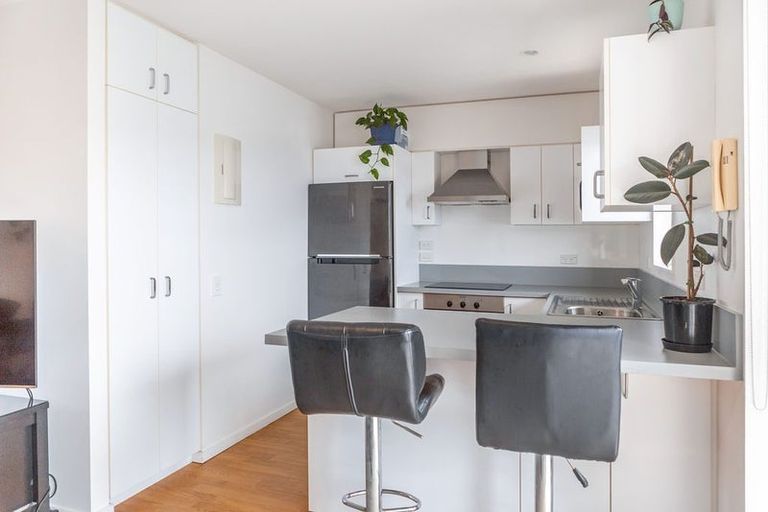 Photo of property in C4/101 Caledonian Road, St Albans, Christchurch, 8014