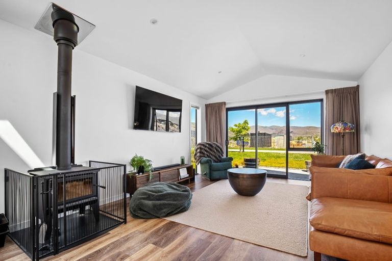 Photo of property in 48 Bragato Way, Cromwell, 9310