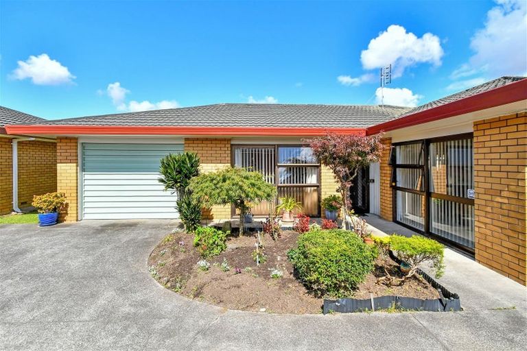 Photo of property in 3/282 Shirley Road, Papatoetoe, Auckland, 2025