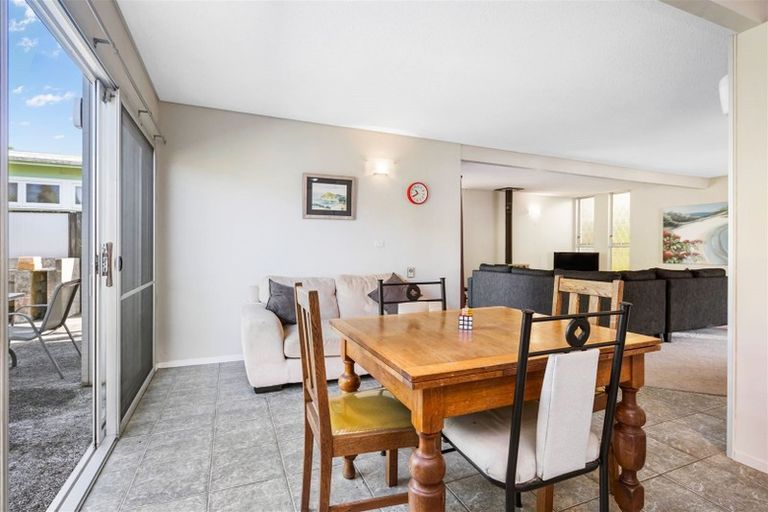 Photo of property in 5 Fairway Drive, Te Kamo, Whangarei, 0112