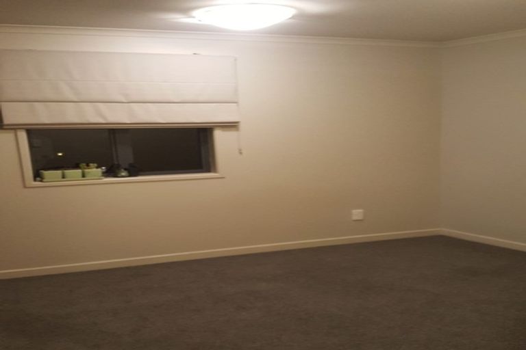 Photo of property in 24/8 Carolina Place, Albany, Auckland, 0632