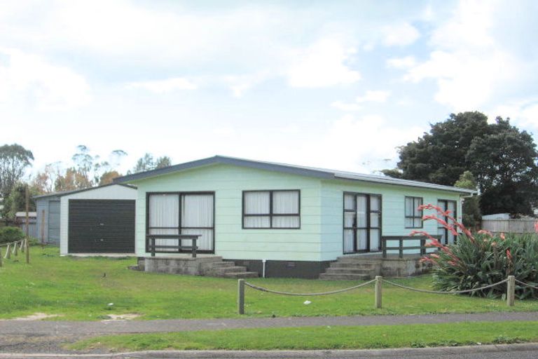 Photo of property in 3 South Highway East, Whitianga, 3510