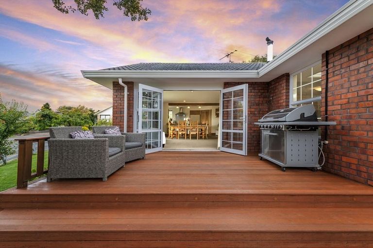 Photo of property in 8 Muir Avenue, Halswell, Christchurch, 8025