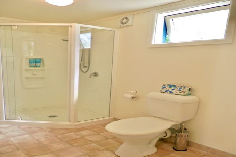 Photo of property in 17 Iwa Street, Mapua, 7005