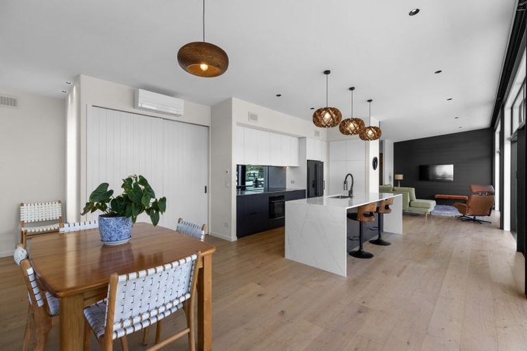 Photo of property in 1 Campbell Road, Wanaka, 9305