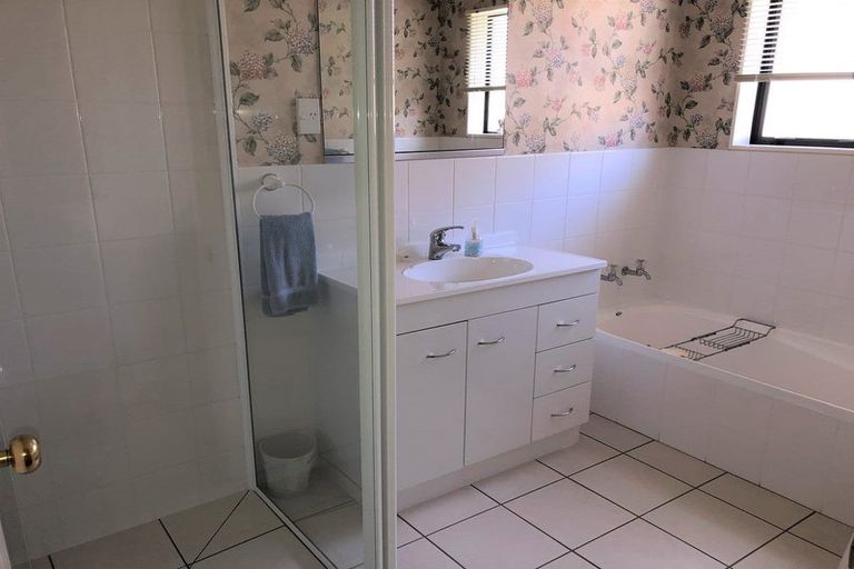 Photo of property in 11 Maurton Place, Onerahi, Whangarei, 0110