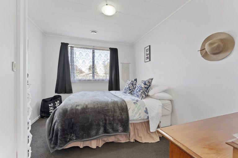 Photo of property in 46 Seaforth Avenue, Milson, Palmerston North, 4414