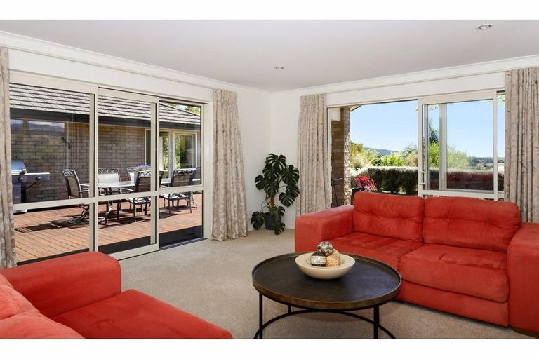 Photo of property in 6 Gossey Drive, Wakefield, 7025