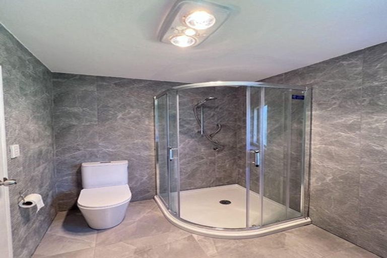 Photo of property in 35a Fairdene Avenue, Henderson, Auckland, 0610