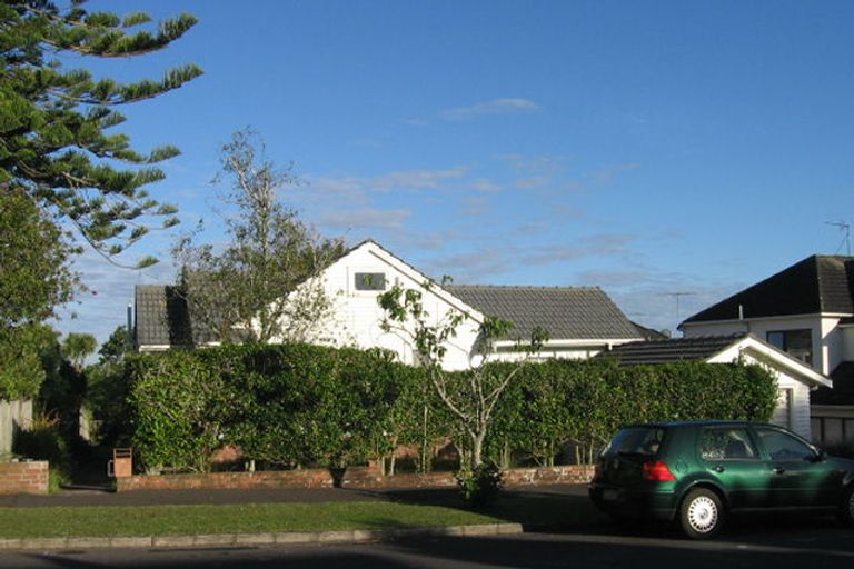 Photo of property in 8 Worcester Road, Meadowbank, Auckland, 1072