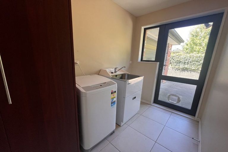 Photo of property in 7b Kauri Street, Riccarton, Christchurch, 8041