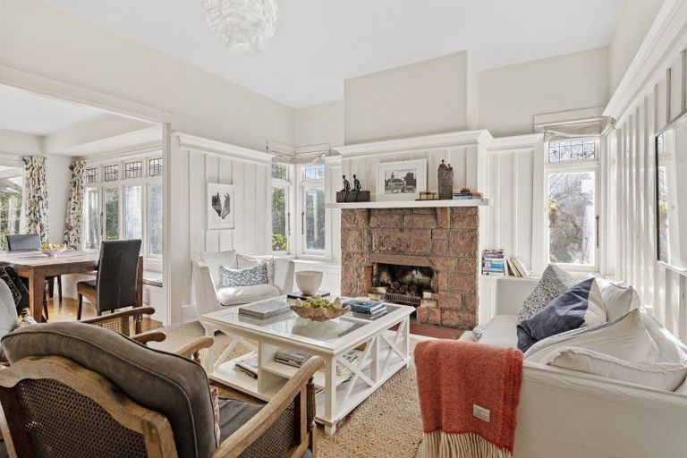 Photo of property in 39 Jacksons Road, Merivale, Christchurch, 8014