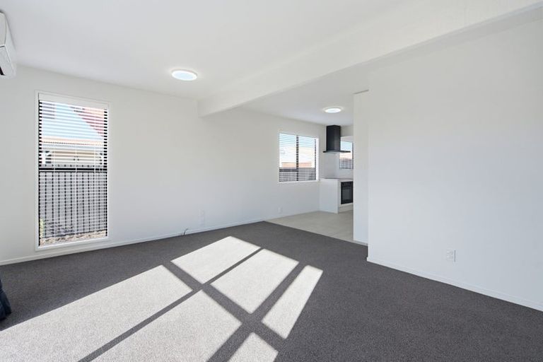 Photo of property in 23 Cowes Street, Avondale, Christchurch, 8061