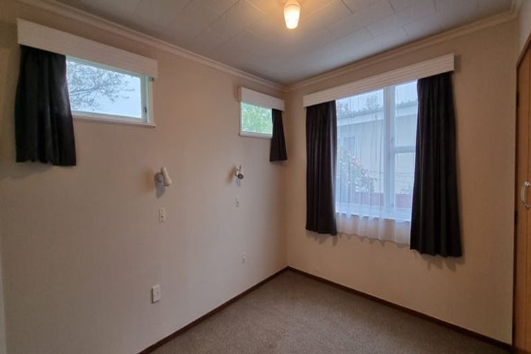 Photo of property in 707 Pioneer Highway, Takaro, Palmerston North, 4412