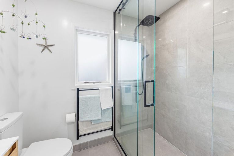 Photo of property in 1/148 Leinster Road, Merivale, Christchurch, 8014