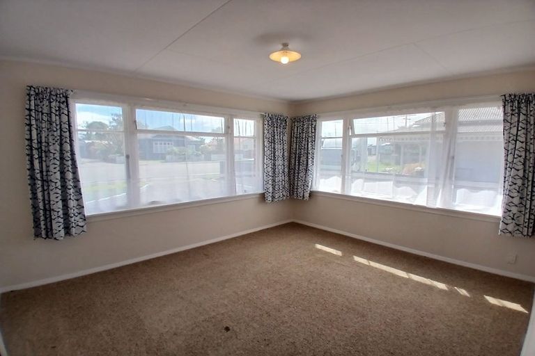 Photo of property in 11 Michael Street, Waimate, 7924