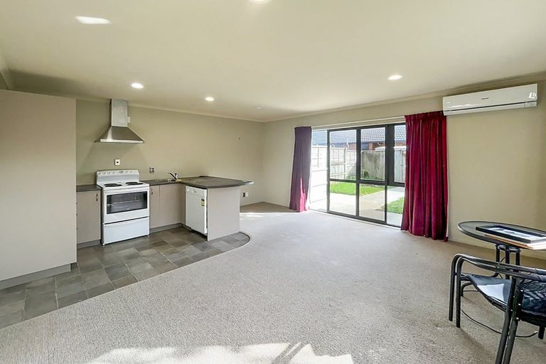 Photo of property in 4 Johnstone Drive, Fitzherbert, Palmerston North, 4410