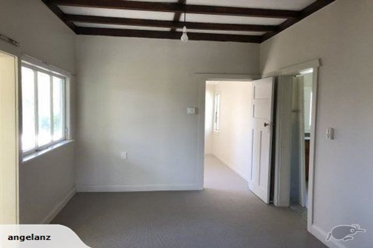 Photo of property in 12 Totara Street, Waipukurau, 4200