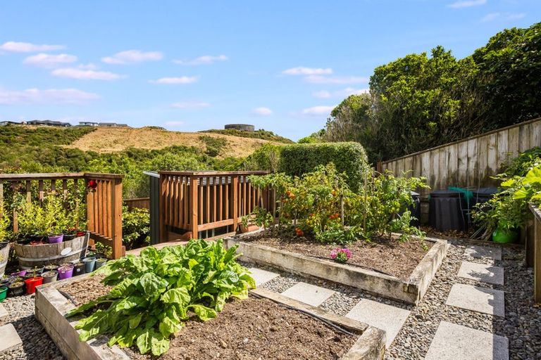 Photo of property in 14a Kaimai Place, Aotea, Porirua, 5024