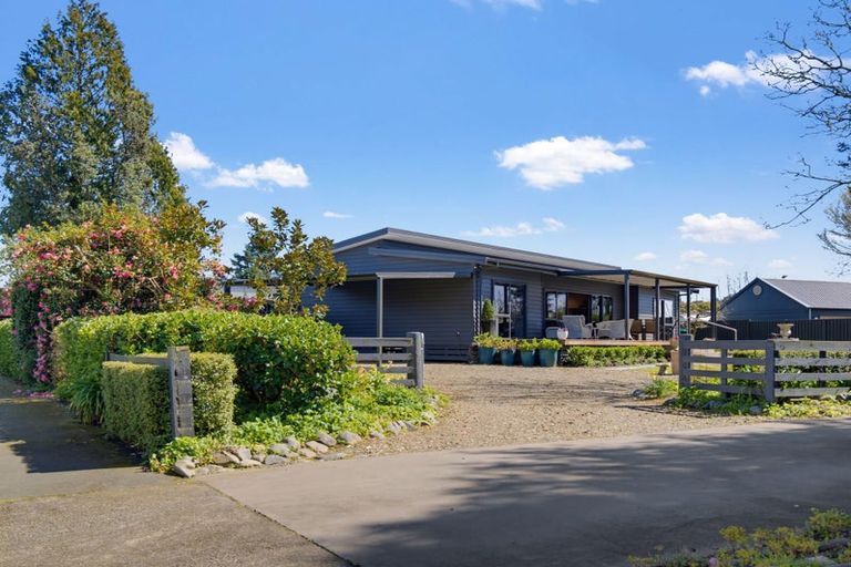 Photo of property in 32a Owen Street, Tikokino, Waipawa, 4273