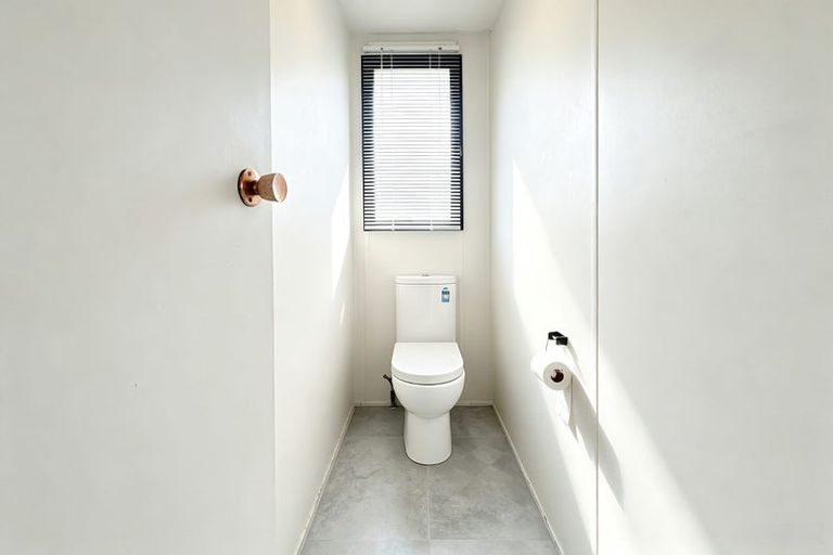 Photo of property in 2/26 Nearco Street, Randwick Park, Auckland, 2105