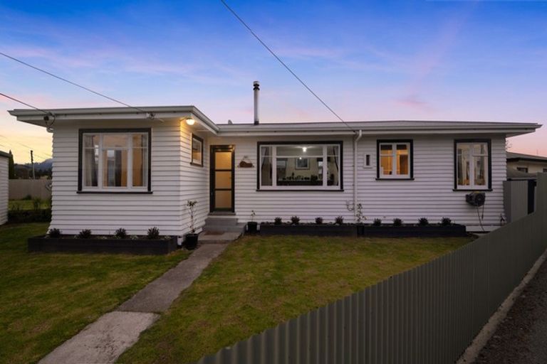 Photo of property in 166 Maxwell Road, Redwoodtown, Blenheim, 7201