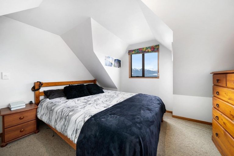 Photo of property in 7b Caples Place, Fernhill, Queenstown, 9300