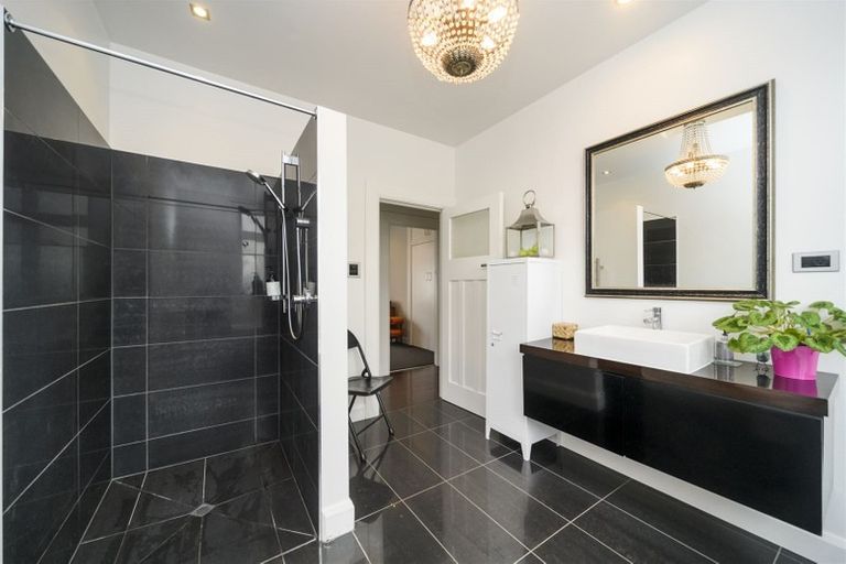 Photo of property in 44 Roy Street, Palmerston North, 4410