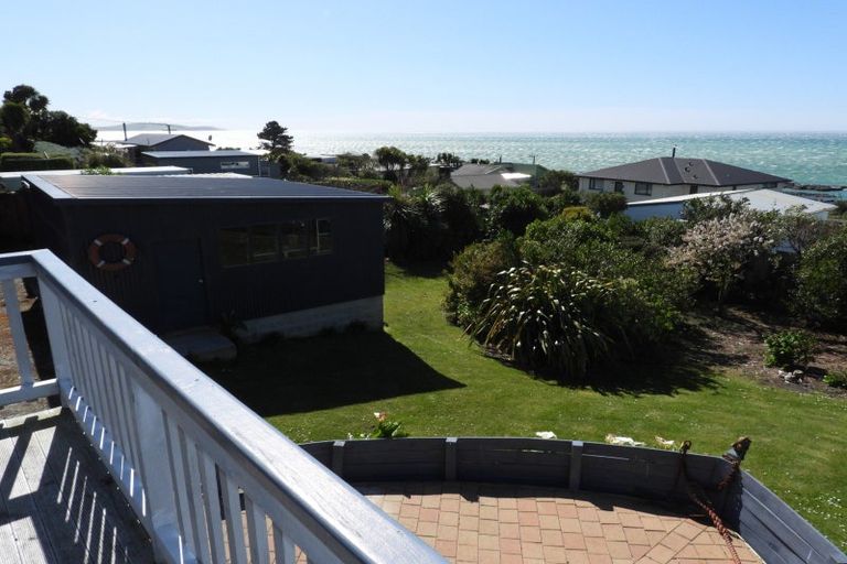 Photo of property in 19 Nasmyth Street, Kakanui, Oamaru, 9495