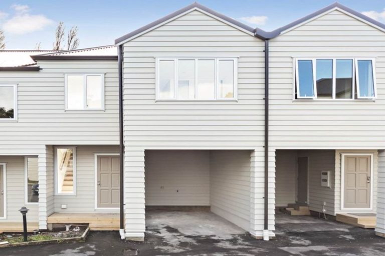 Photo of property in 18/30 John Jennings Drive, Oteha, Auckland, 0632