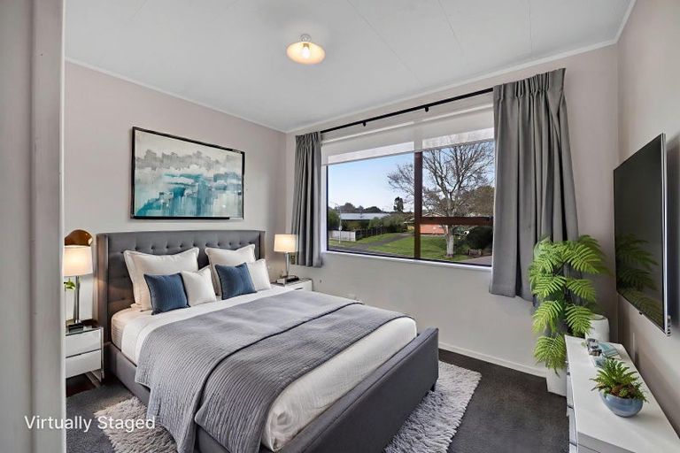 Photo of property in 10 Aratapu Street, Waitara, 4320