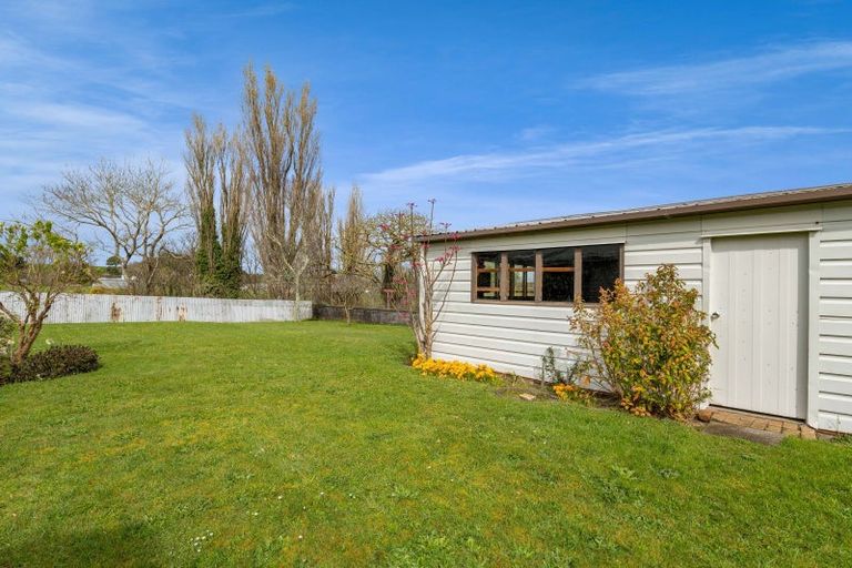 Photo of property in 86 Stanners Street, Eltham, 4322