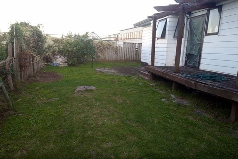 Photo of property in 2/19 Dunstan Place, Otara, Auckland, 2023