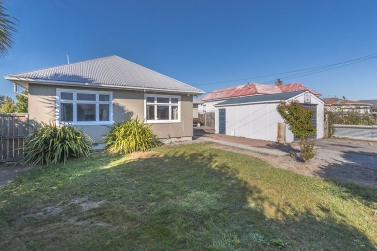 Photo of property in 34 Factory Road, Belfast, Christchurch, 8051