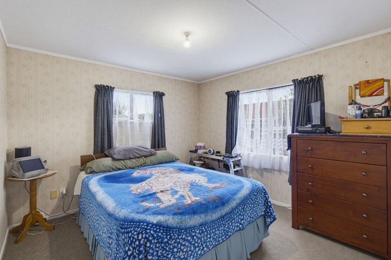 Photo of property in 13 Douglas Street, Levin, 5510