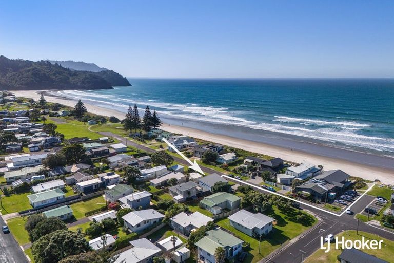 Photo of property in 16a Shaw Road, Waihi Beach, 3611