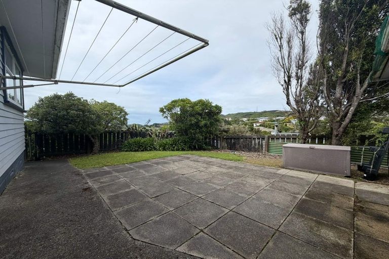Photo of property in 6 Lenox Grove, Johnsonville, Wellington, 6037
