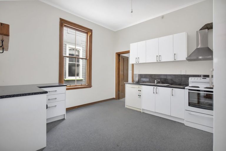 Photo of property in 46 Sussex Street, Mount Cook, Wellington, 6021
