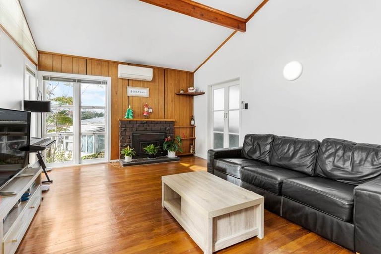 Photo of property in 6 Orion Place, Hillcrest, Auckland, 0627
