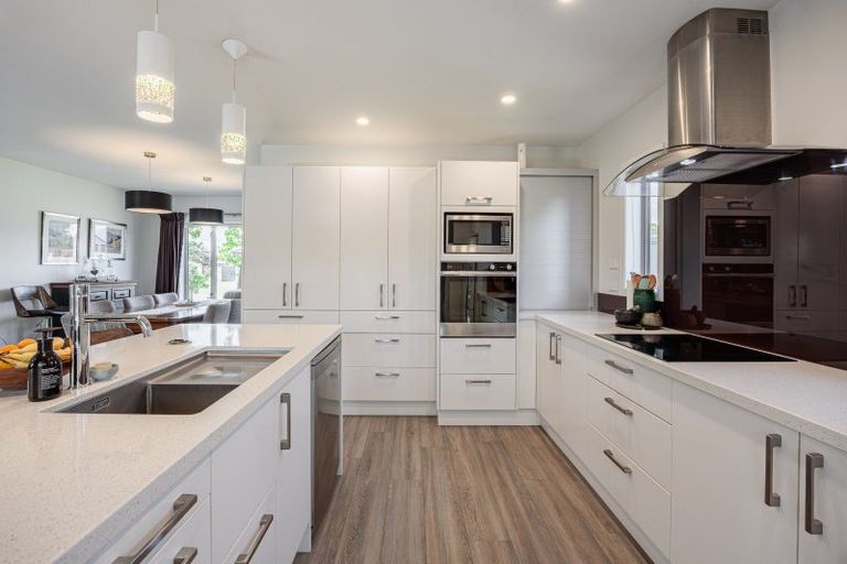 Photo of property in 6 Beamish Street, Frimley, Hastings, 4120