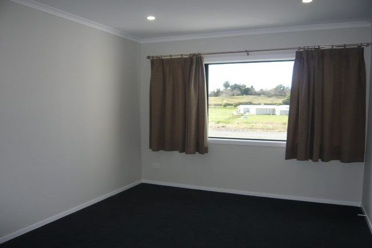 Photo of property in 22 Rebekah Crescent, Flagstaff, Hamilton, 3210