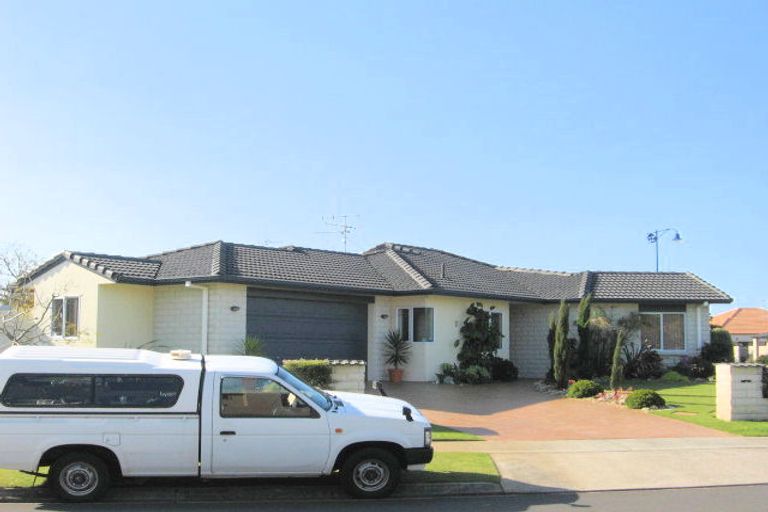 Photo of property in 2 Monaco Key, Papamoa Beach, Papamoa, 3118