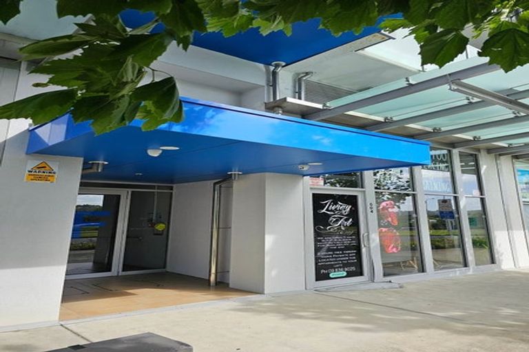 Photo of property in 604/27 Don Mckinnon Drive, Albany, Auckland, 0632